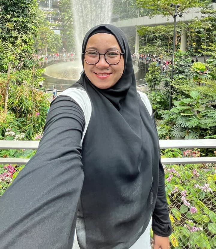 Dewi Pratiwi Jaya, S.Kom